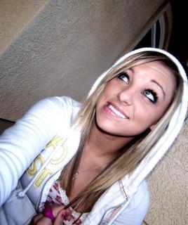 Melissa6f19's profile picture. 