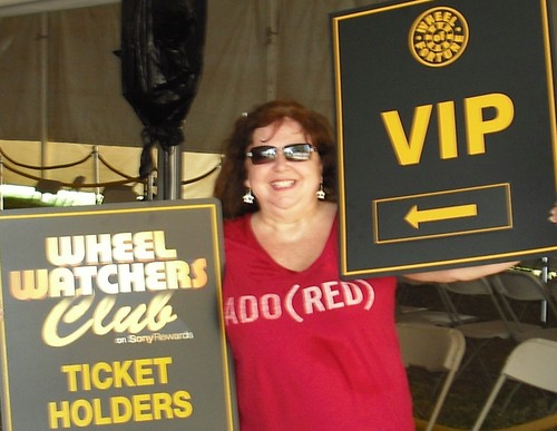 alohacandy's profile picture. 1 daughter, 1 African Grey parrot, Grandma to 2 beautiful girls, and 1 hubby.  LOL