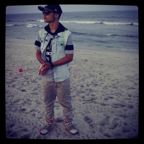 Make Money ; Live Life;  thass what i do