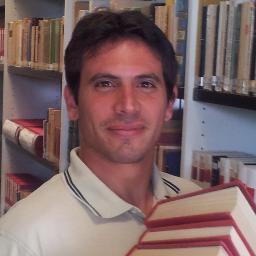 Interdisciplinary philologist. I try to observe, think, read and then write all about it. ‎blog http://t.co/OeSZ2wStXz #trispectivism