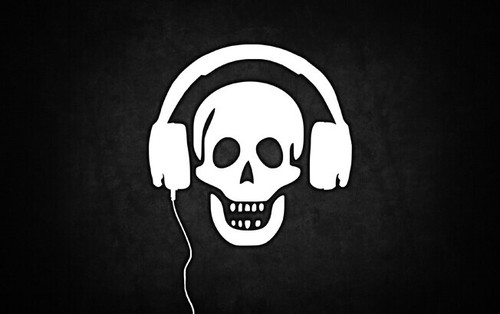We promote all underground artist's! Send us your link and we'll RT it Every time.