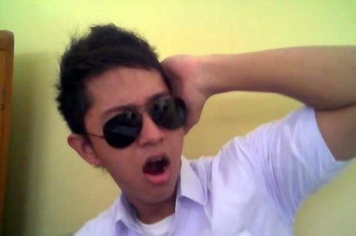 My name's Megan Anggara Saputra. you can call me Megan | i like basketball and i like all simple