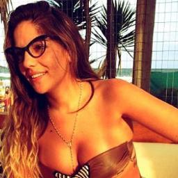 BBBonitta's profile picture. Twitter 1 @UnBr0vatto Você é Legal,mais eu Prefiro EU *-* Apaixonada Por Realitys e pela @OficialMaroca Também,Enfim Sigam-me Since:15/06