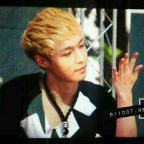 jailed account of @s_layexo ~^O^~ woaiexo