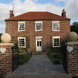 Unique B&B and open garden in Thixendale on Yorkshire Wolds. Passion for fabrics, antiques and design both inside & out. http://t.co/Vhctzkkme0