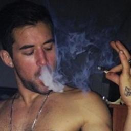 Score420's profile picture. Gay pot smoker - 420