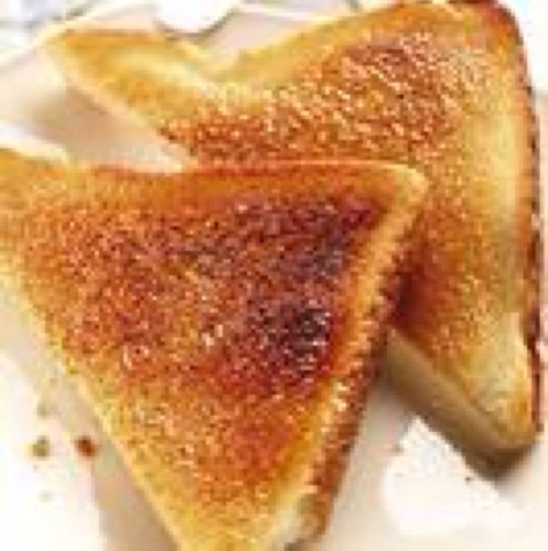 Bringing you the best of toasted bread to conclude an awesome night. You love it! #liquidtoast