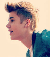 Jussbieber98's profile picture. Ciao sono una Belieber, Directioner, Mahomie e Casillina! follow me! ♥