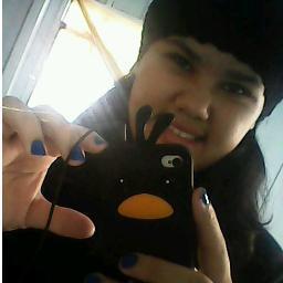 sou Directioner amos eles pretendo os conhecer-lhos ir no show e claro namorar o meu boy favorito que é o harry styles 3