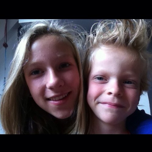 12 jaar/mariëmburg h1b/love friends en family/hockey c4/best friends deborah,karin,moniek,kyra,emma
