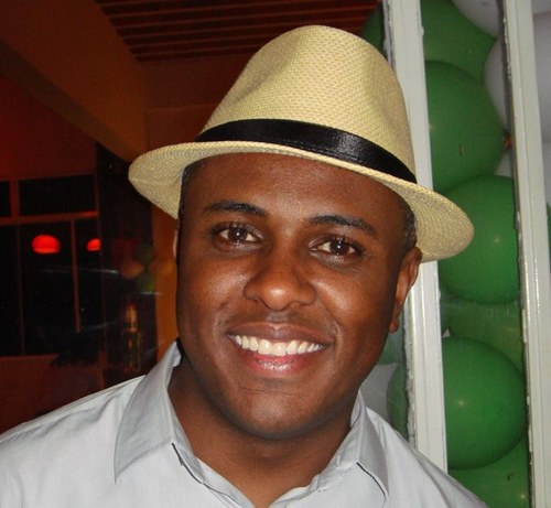 DigaoBH's profile picture. O passado só nos serve para mostrar nossas falhas e fornecer indicações para o progresso do futuro!!!!