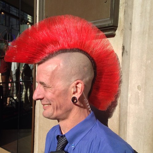 bizboosterfr's profile picture. by @didierdelmer Expert #Startup #London #TechCity #SEO #WebMarketing #SMO #WebPortal #TechCity - Views r Mine