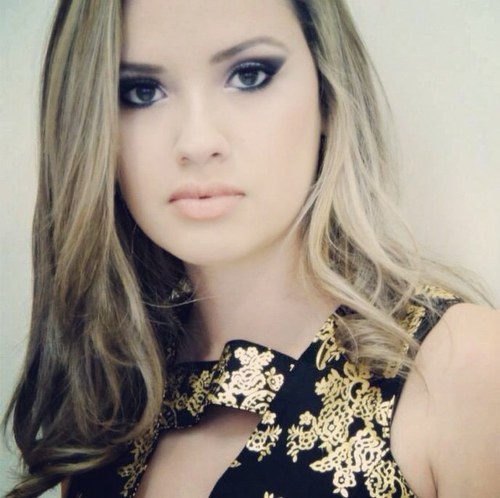 brunaamakeup's profile picture. 