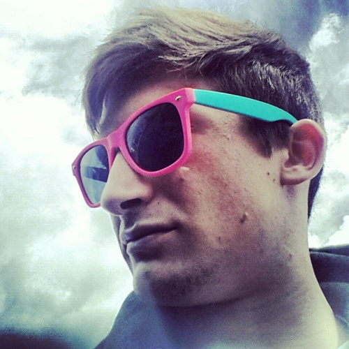 blurb142's profile picture. partial to the parsley