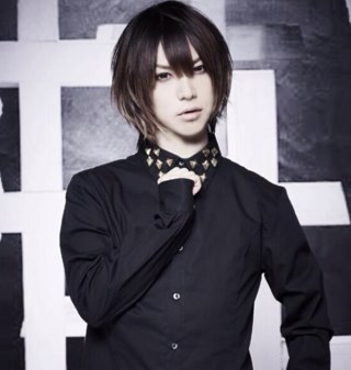 ちょっと疲れ気味の中学生です。 SuG,セカオワ、RAD、シドなどが好きなんでフォローよろです。フォローしてくれたらめっちゃ絡みますw