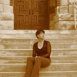 Writer, speaker, mediator and transformer. Former trial lawyer, now a Mystic Priest. Author of Going Naked Being Seen.  http://t.co/vql9k60CW