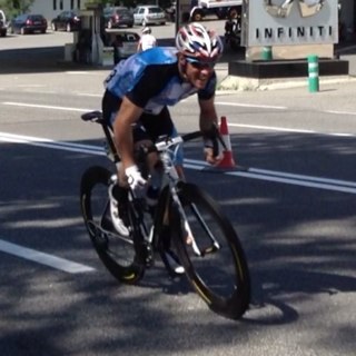 FerreRuiz's profile picture. Apasionado del deporte,
rodeado toda mi vida de ruedas y pedales....
Gestiono mi vida con lo que mas feliz me hace!!