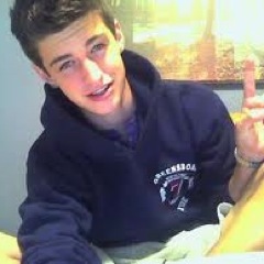 siIas_mathews's profile picture. YOUNG WILD & FREE