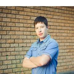 Morozov152's profile picture. https://t.co/PhJh4warEP Подписывайтесь на мой канал в Ютуб, играю на гитаре, электрогитаре иногда пою!!!