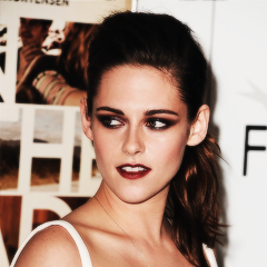 ~ I αm quite shy αnd people think I'm αloof. ~
