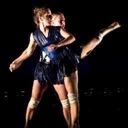 Treeline Dance Works is a modern dance performance co-op based in NYC and Phoenix under the direction of Jenny Showalter and Lyndsey Vader.