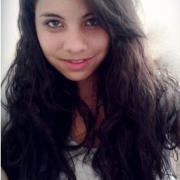 Vamos viver nossos sonhos, temos tão pouco tempo...  ♪♫