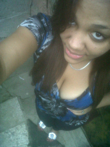 Hay personas Que se queDan pOr siempre en nuestro corazOn,, Aunk no se queDen En nuestrA viDa! ♥