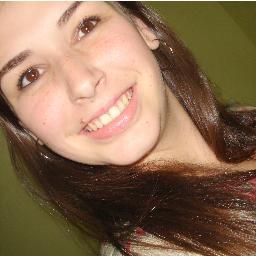 Chata e feia, se eu fosse vc eu nem seguia!