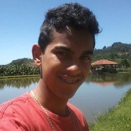 Sou um rapaz divertido  gosto d  novas  amizade  tenhos  os  melhores  amigos q alguem pudia  ter