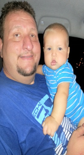 GilbertoPG28's profile picture. Con la felicidad de los míos como norte, fanatico de la buena música y la historia de este nuestro entorno