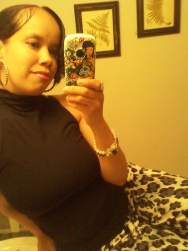 Monique53325685's profile picture. SEXI N CLASSY ;)