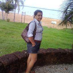 Esposa & mãe 
 dedicada!!!