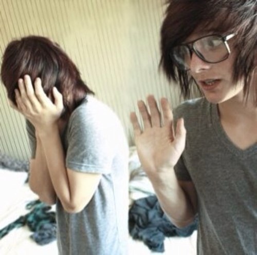 19. Bi uhm yeah im bad at this. Selena gomez. College student bitchhh. Aye
