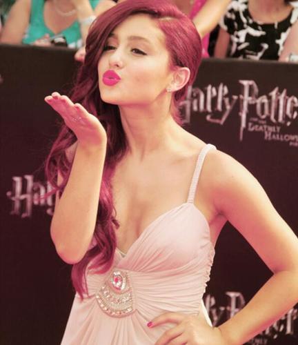 Quotes. Follow back. Always happy c: I'm not Ariana (profile picture)