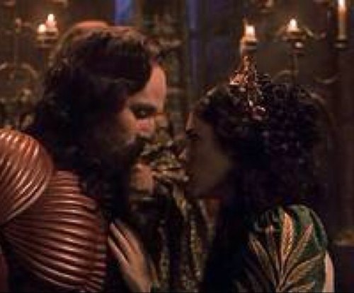 A prince in the morninng a vampire in the night I and my wolf work as a team alone until I met @dracula_lover [18+RP]