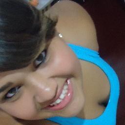 　　Sou como você me vê, posso ser leve como umα brisα, ou forte como umα ventαniα.    Depende de como e quαndo vc mi vê pαssαr ♥..