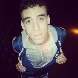 Eu sou de ninguem , eu sou de todo mundo e todo mundo é meu tbm.