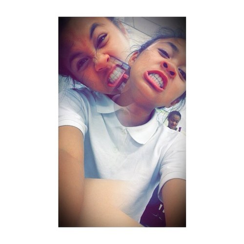 Mariyah ~ asain✊ ~ follow me?