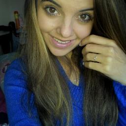 Aqui só existe o bem. Se tu me deseja o mal, eu te desejo amor.