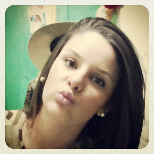 Foi a maior obra de deus! Susu que me ama e que me faz beem,  teamoo muito . E pode crer que essa amizade vem de berço.  Nadiny Ferreira aquii.