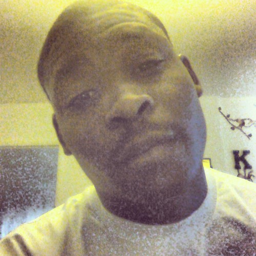 PaaaapaBear's profile picture. My lil brazy bish @AllHailJassie ain't no joke C.B.I.P YF