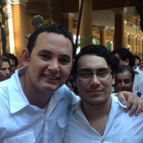 PRI; priista por convicción y lógica pura; el futuro de México somos todos nosotros en el presente. Mérida, Yuc., México.