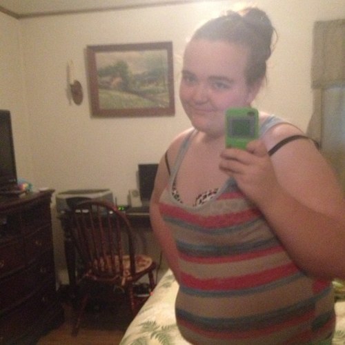 AllisonLipfird's profile picture. 17(:  Been around since July 12,1995(:  Marijuana legalization supporter3  Walters State Community College(:  Gettin' moneyy!(;  Claiborne County(: