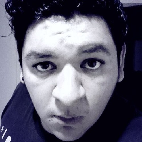 Estudiante de Lic. Diseño gráfico, travieso, creativo, desmadroso y divertido. Soy una persona tolerante, paciente y positiva. Cumple: 10/Julio
