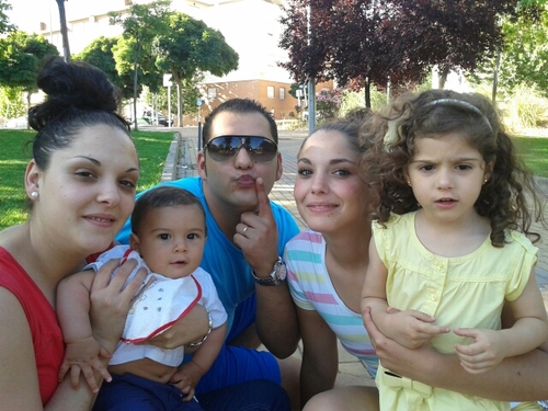 mis tesoros oskmuxo (naroa.iker y jesus)