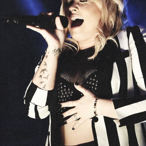 I am a LOVATIC for life. I Absolutely Love @ddlovato she is saving my life ~Stay Strong~