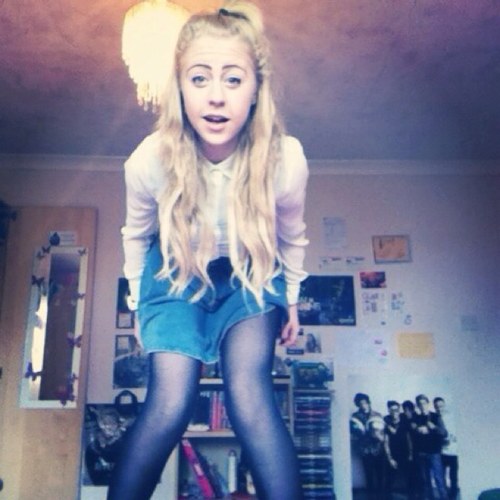 @5secondsofsummer @betht55555 Love real music non of that flouncy crap, somet that means something. Follow for follow