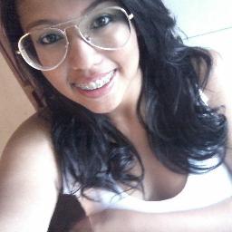 17 Anos , sou de #Peixes ,  lá na onde o vento se esconde ♪ . SEGUE AE , Q SIGO DE VOLTA :D
