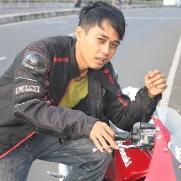 Yudestra's profile picture. Aku adalah Aku