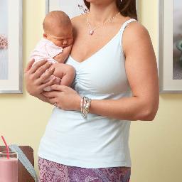 Mom, Breastfeeding Supporter & Bravado Brand Ambassador. Living the highs and lows of the breastfeeding life right alongside you.